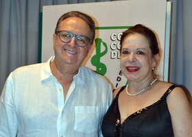 Alexandre Rossi e Ione Muniz G. Rossi